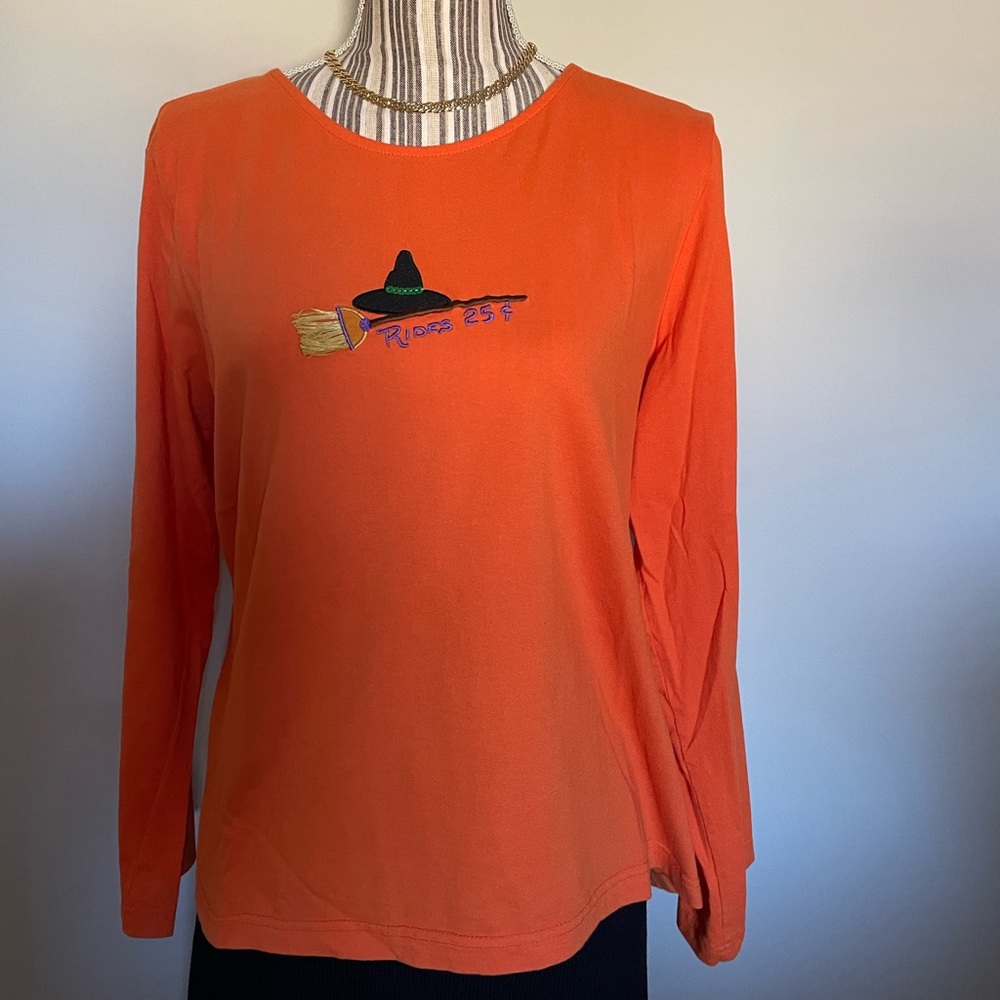 Halloween tee shirt Lemongrass size L